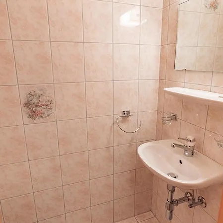 Christiania Ii F9 - 8 Pers - Pres Des Pistes *